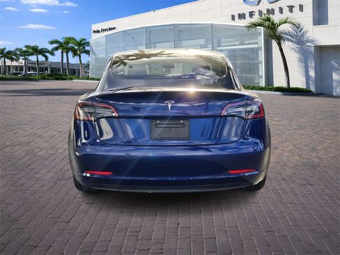 Used 2023 Tesla Model 3 Standard Range image 6