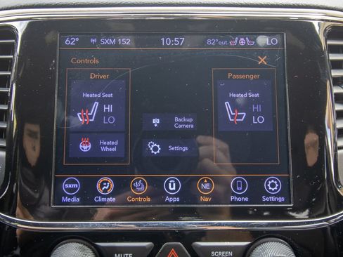 Used 2020 Jeep Grand Cherokee Altitude RWD image 29