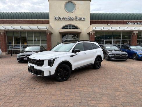 Used 2025 Kia Sorento SX Prestige w/ Sage Leather Package AWD/4WD image 1