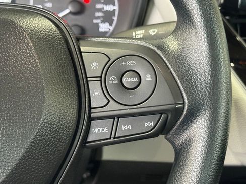 Certified 2025 Toyota Corolla LE image 23