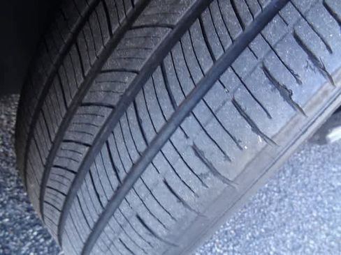 Used 2023 Honda Accord EX image 36