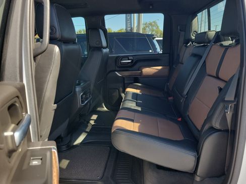 Certified 2023 Chevrolet Silverado 3500 High Country w/ Z71 Off-Road Package image 15