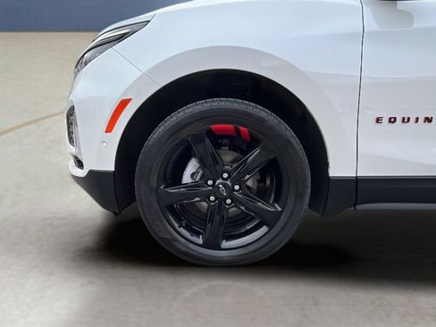 Used 2024 Chevrolet Equinox Premier image 19