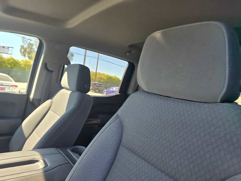 Used 2022 Chevrolet Silverado 1500 LT Trail Boss w/ Convenience Package II image 23