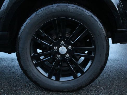 Used 2014 Land Rover LR4 HSE image 9