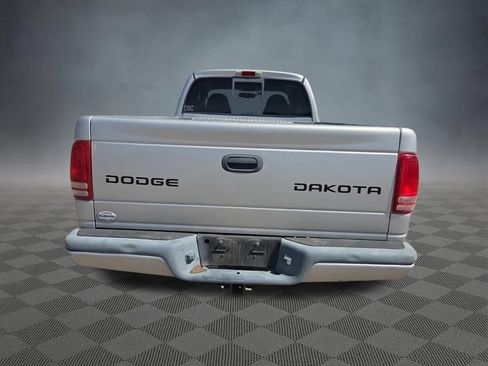 Used 2004 Dodge Dakota Sport w/ Deluxe Convenience Group AWD/4WD image 5