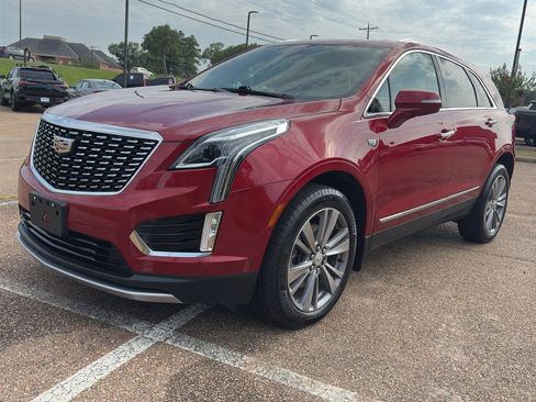 Used 2024 Cadillac XT5 Premium Luxury AWD/4WD image 10
