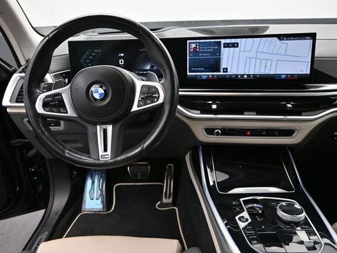 Used 2024 BMW X7 M60i w/ Executive Package image 15