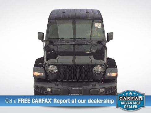 Used 2022 Jeep Gladiator Willys image 3