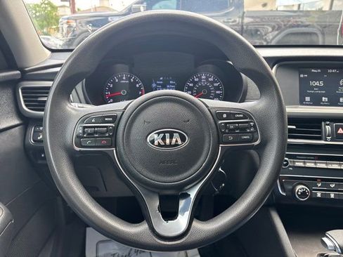 Used 2018 Kia Optima LX FWD image 20