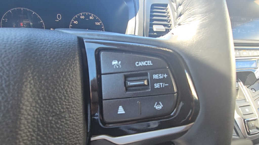 Used 2025 Honda Odyssey EX-L image 16
