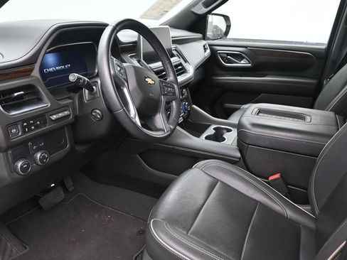 Used 2023 Chevrolet Tahoe Premier w/ Premium Package 2 RWD image 13