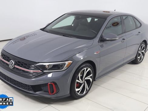 Used 2024 Volkswagen Jetta GLI Autobahn image 22