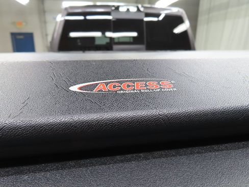 Used 2026 RAM 2500 Laramie AWD/4WD image 41