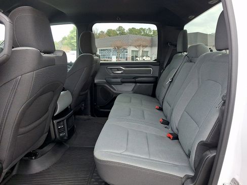 Used 2022 RAM 1500 Big Horn image 10