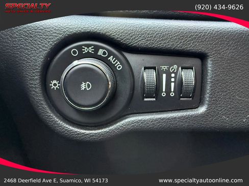 Used 2019 Chrysler Pacifica Limited w/ S Appearance Package image 42