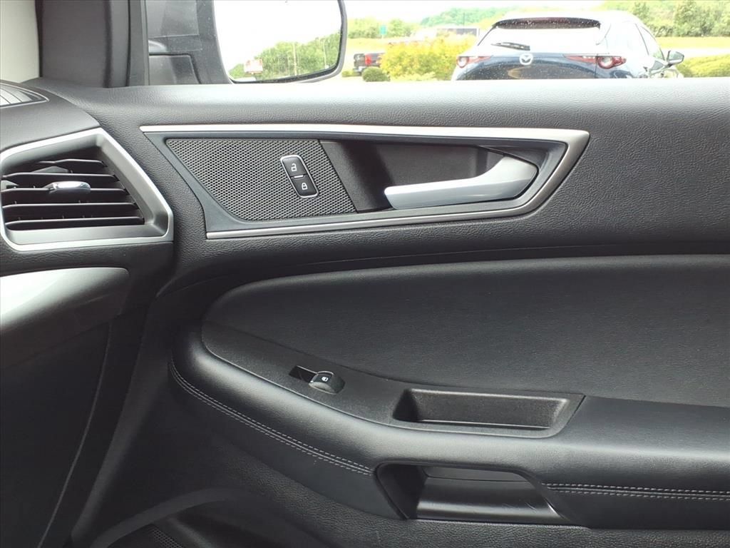 Used 2024 Ford Edge SEL AWD/4WD image 24