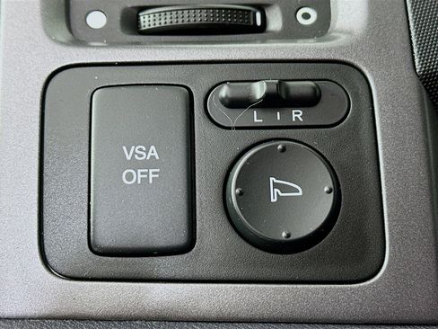 Used 2007 Honda CR-V EX-L image 16