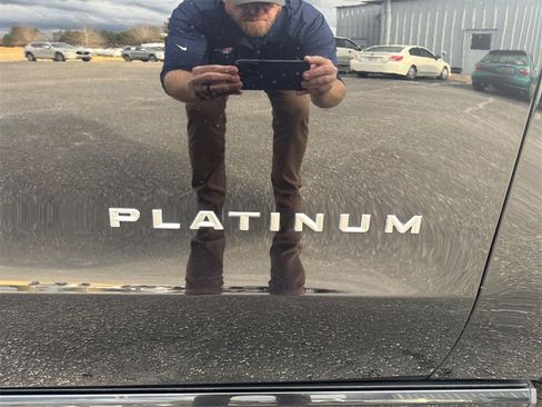 Certified 2025 Ford Expedition Max Platinum image 16