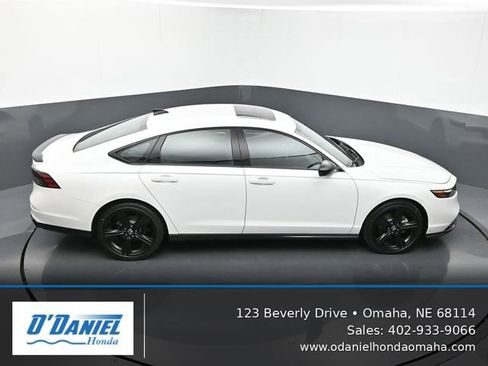 Used 2023 Honda Accord Sport image 19
