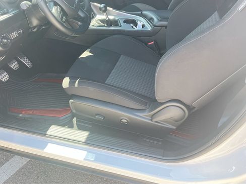 Used 2022 Dodge Challenger R/T RWD image 19
