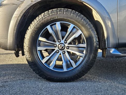 Used 2019 Nissan Armada SL w/ Premium Package image 11