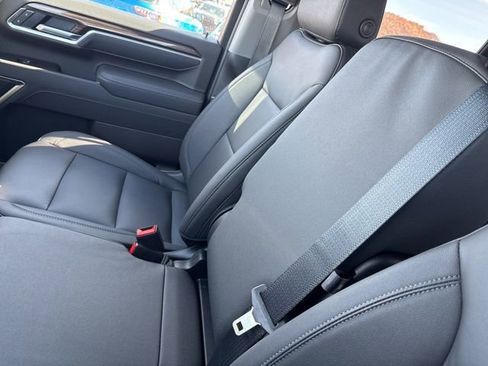 Used 2026 Chevrolet Silverado 3500 LT w/ Leather Package image 40