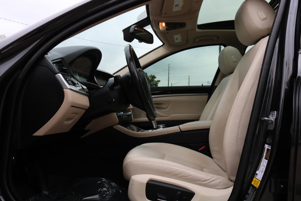 Used 2014 BMW 535i xDrive Sedan AWD/4WD image 18