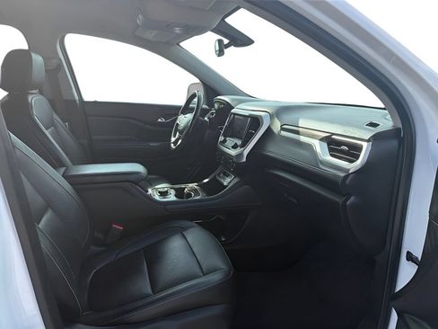 Used 2020 GMC Acadia SLT FWD image 9