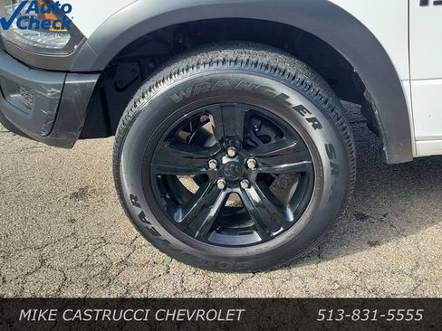 Used 2024 RAM 1500 Classic Warlock AWD/4WD image 9
