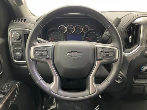 Used 2022 Chevrolet Silverado 1500 RST w/ Z71 Off-Road Package image 12