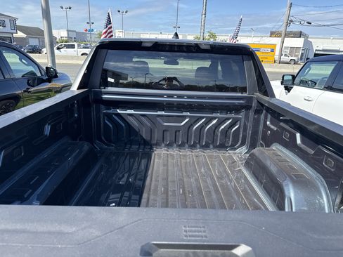 New 2026 GMC Sierra EV Elevation image 27