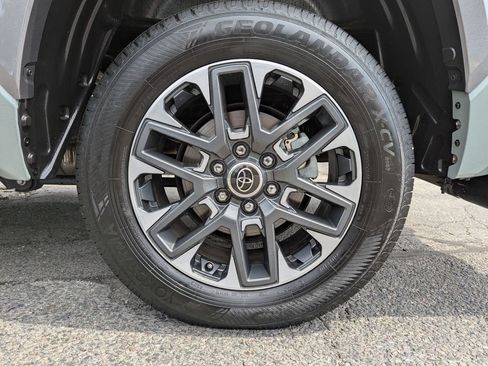 Used 2024 Toyota Tundra Limited AWD/4WD image 48