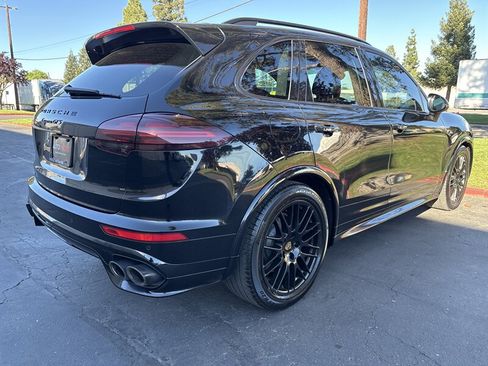 Used 2016 Porsche Cayenne GTS AWD/4WD image 13