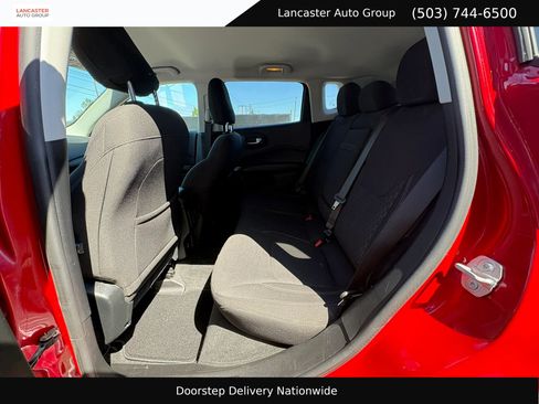 Used 2018 Jeep Compass Sport AWD/4WD image 20