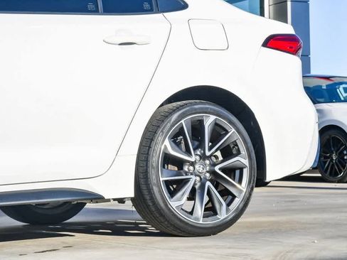 Used 2022 Toyota Corolla SE image 11