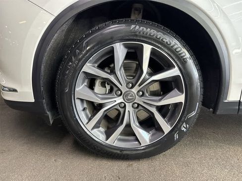 Certified 2023 Acura MDX FWD w/ Technology Package image 10