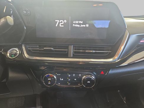 Used 2024 Chevrolet Trax RS w/ Driver Confidence Package FWD image 22