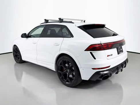 Certified 2025 Audi RS Q8 performance image 5