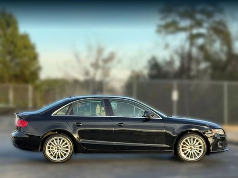 Used 2009 Audi A4 2.0T Premium Plus image 7