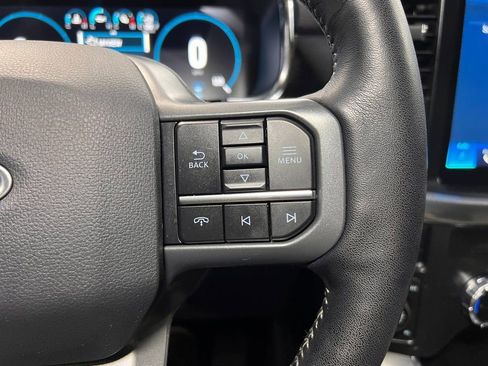 Used 2022 Ford F150 Lariat w/ Equipment Group 502A High image 18