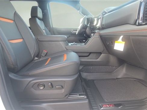 New 2026 GMC Sierra 2500 AT4 w/ AT4 Premium Plus Package image 15