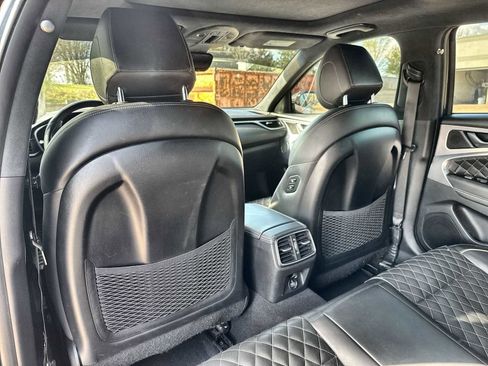 Used 2020 Genesis G70 3.3T w/ Sport Package image 18