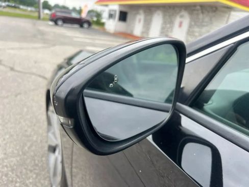 Used 2018 Honda Accord Touring image 29