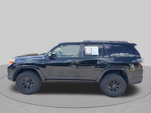 Used 2013 Toyota 4Runner SR5 w/ Convenience Pkg AWD/4WD image 5