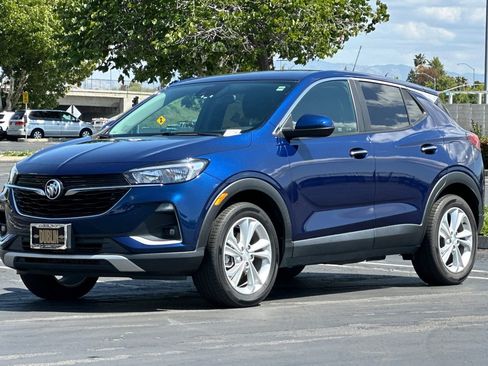 Used 2023 Buick Encore GX Preferred w/ Cold Weather Comfort Package FWD image 8