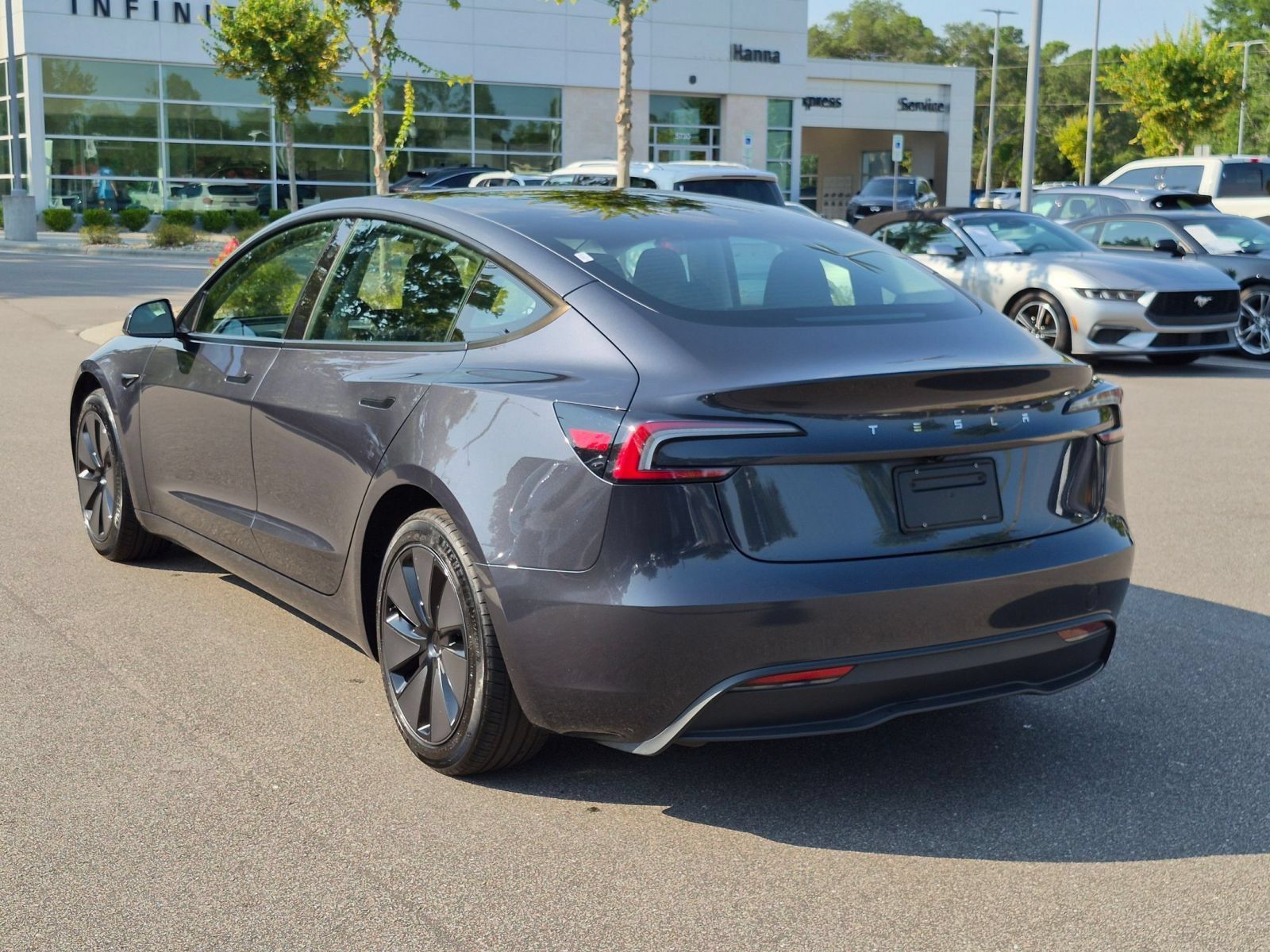 Used 2025 Tesla Model 3 Long Range RWD image 5