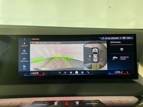 Used 2025 BMW X3 xDrive30i w/ Premium Package image 15