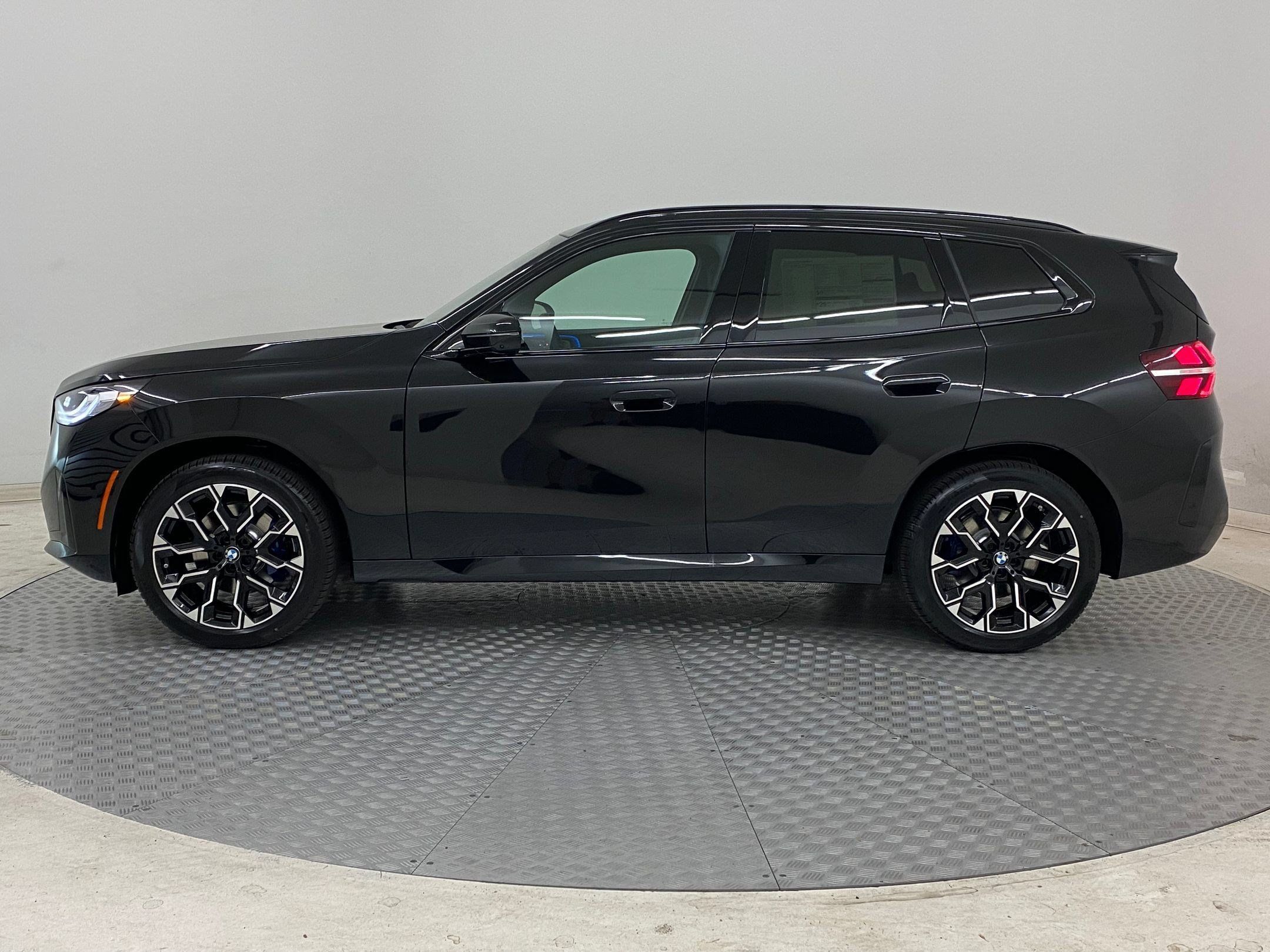 Used 2026 BMW X3 xDrive30i w/ Premium Package AWD/4WD image 2