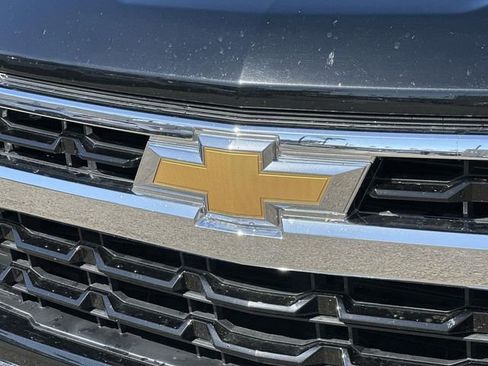 Used 2025 Chevrolet Silverado 1500 LT RWD image 30